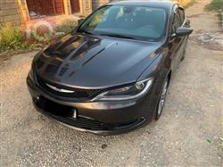 Chrysler 200